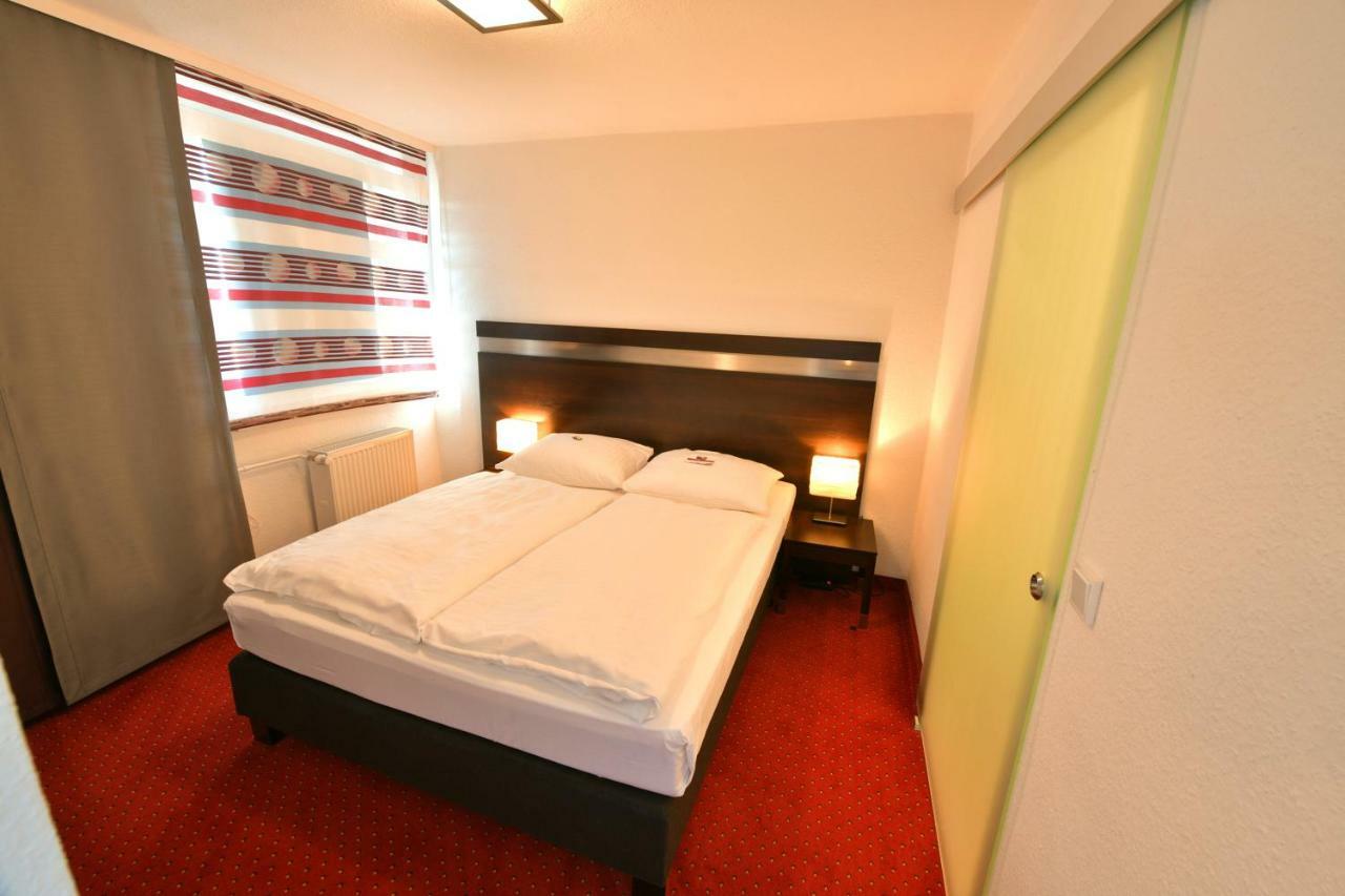 Skyhotel メルゼブルク エクステリア 写真